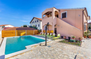 Гостиница Apartments Bardak  Лижнян